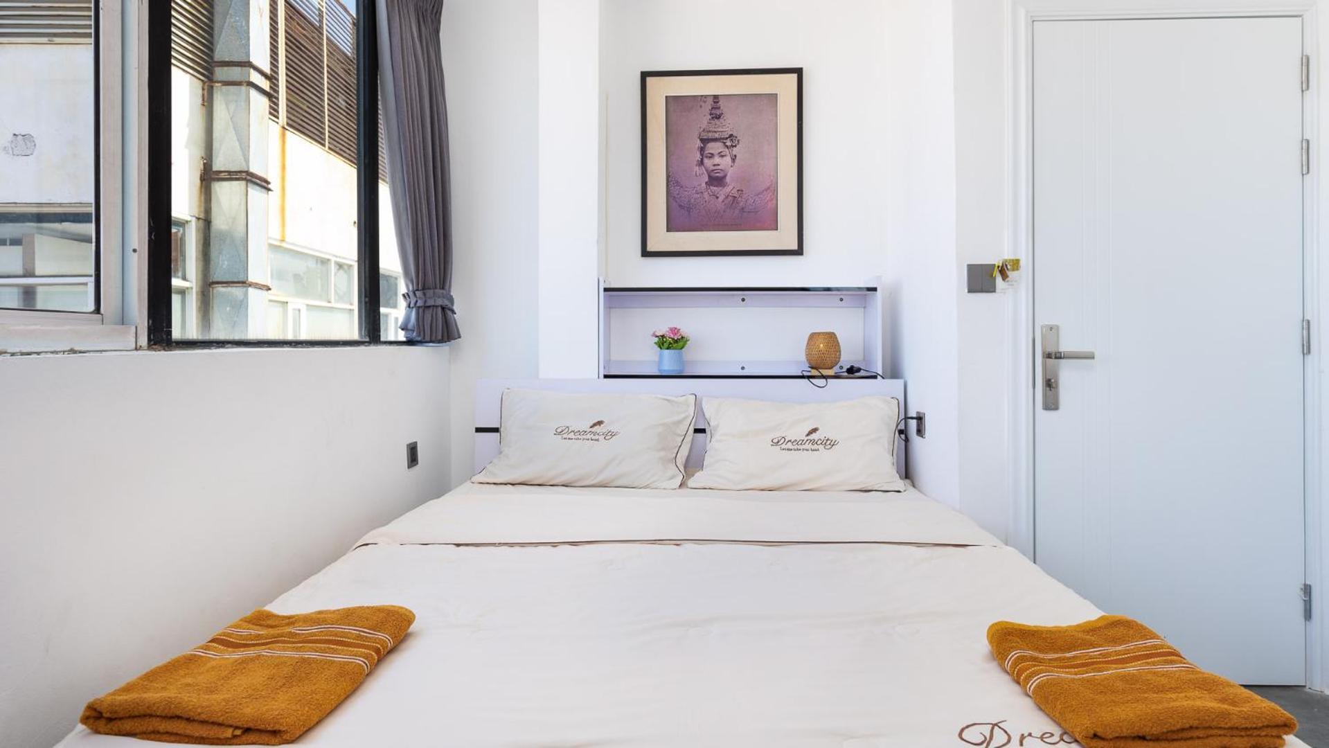 Sky Hotel Central Phnom Penh - Rooms & Apartments Kültér fotó